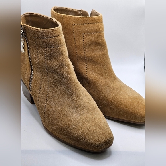Alex Marie Boots - Picture 1 of 5